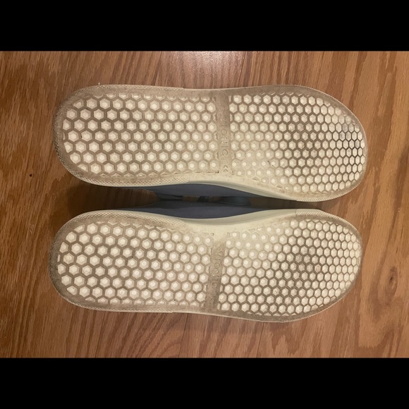 Vionic Blue Sneakers - Picture 5 of 5